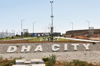 The owner of DHA Oasis Farmhouse Karachi get their keys
