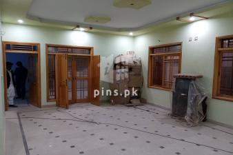 Brand new 3 bed d.d portion in Block 7 Gulistan-e-Johar