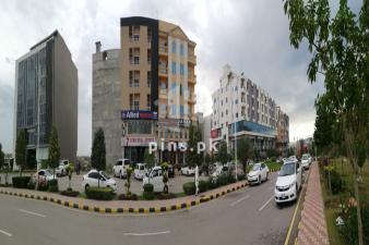 Gulberg Flat for Sale in Gulberg Green Islamabad