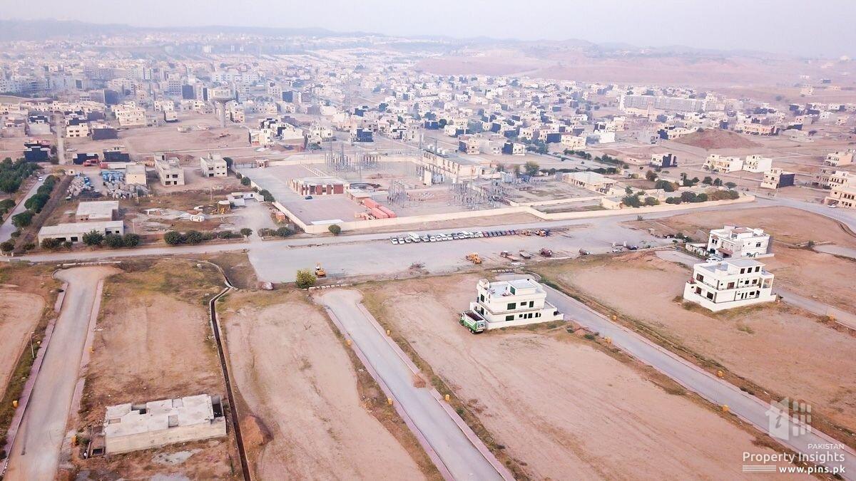5 Marla Residential plot for sales in Bahria Town Phase 8 extension