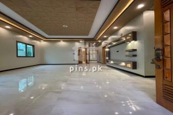 Gulshan.e.maymar 200 Yrds house vip newly constructed house for sale 