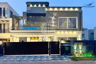 10 Marla House for sale in bahria town lahore