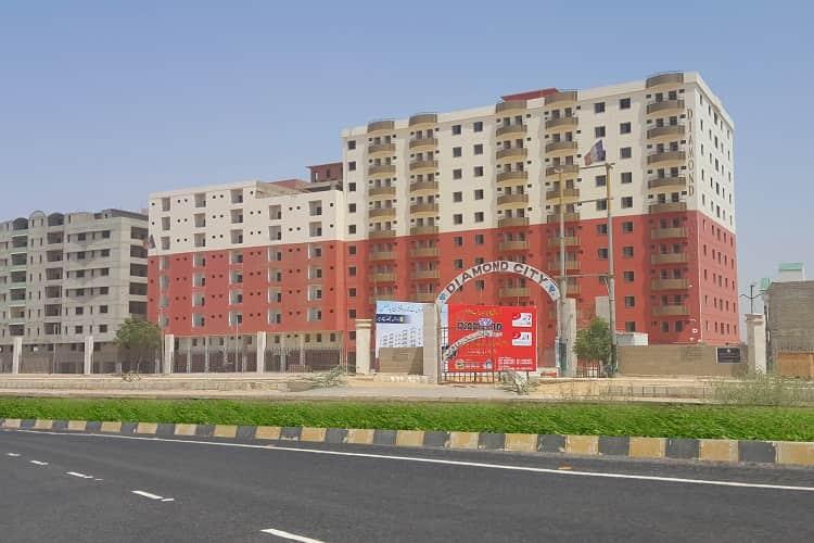 2 Bed Lounch 2nd Floor Flat for Sale in Diamond Tower