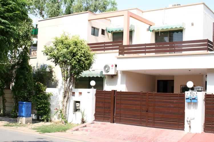 10 Marla Furnished Hose For Rent In DHA Phase 8